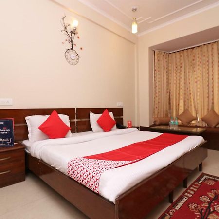 Oyo 19024 Majestic Oak Bush Hotel Mussoorie Luaran gambar