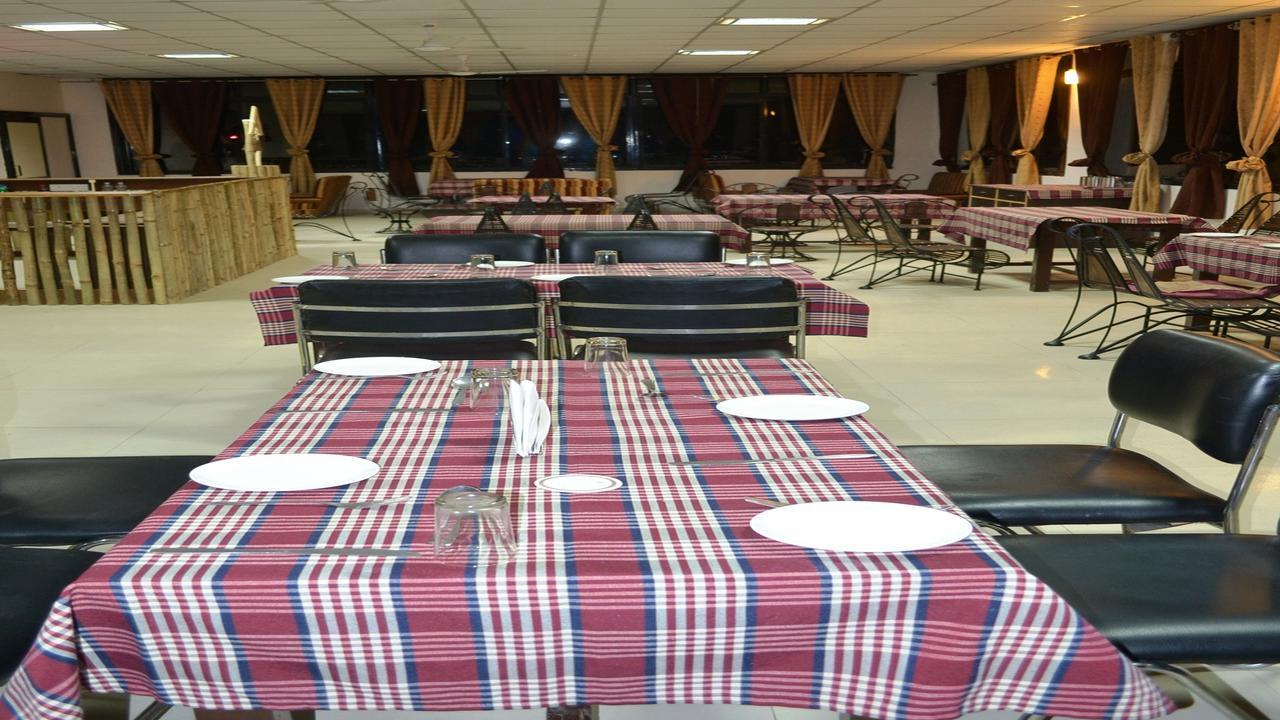 Oyo 19024 Majestic Oak Bush Hotel Mussoorie Luaran gambar