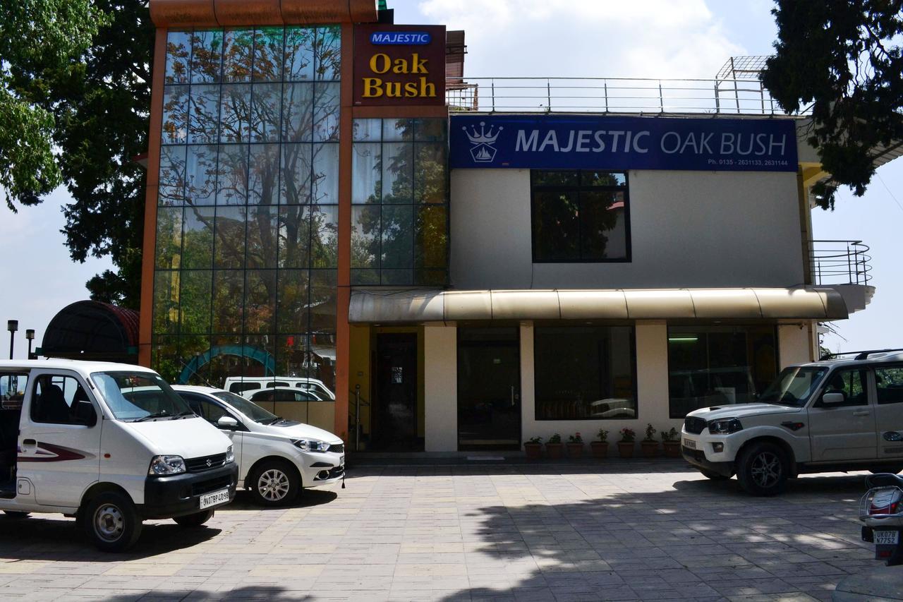 Oyo 19024 Majestic Oak Bush Hotel Mussoorie Luaran gambar