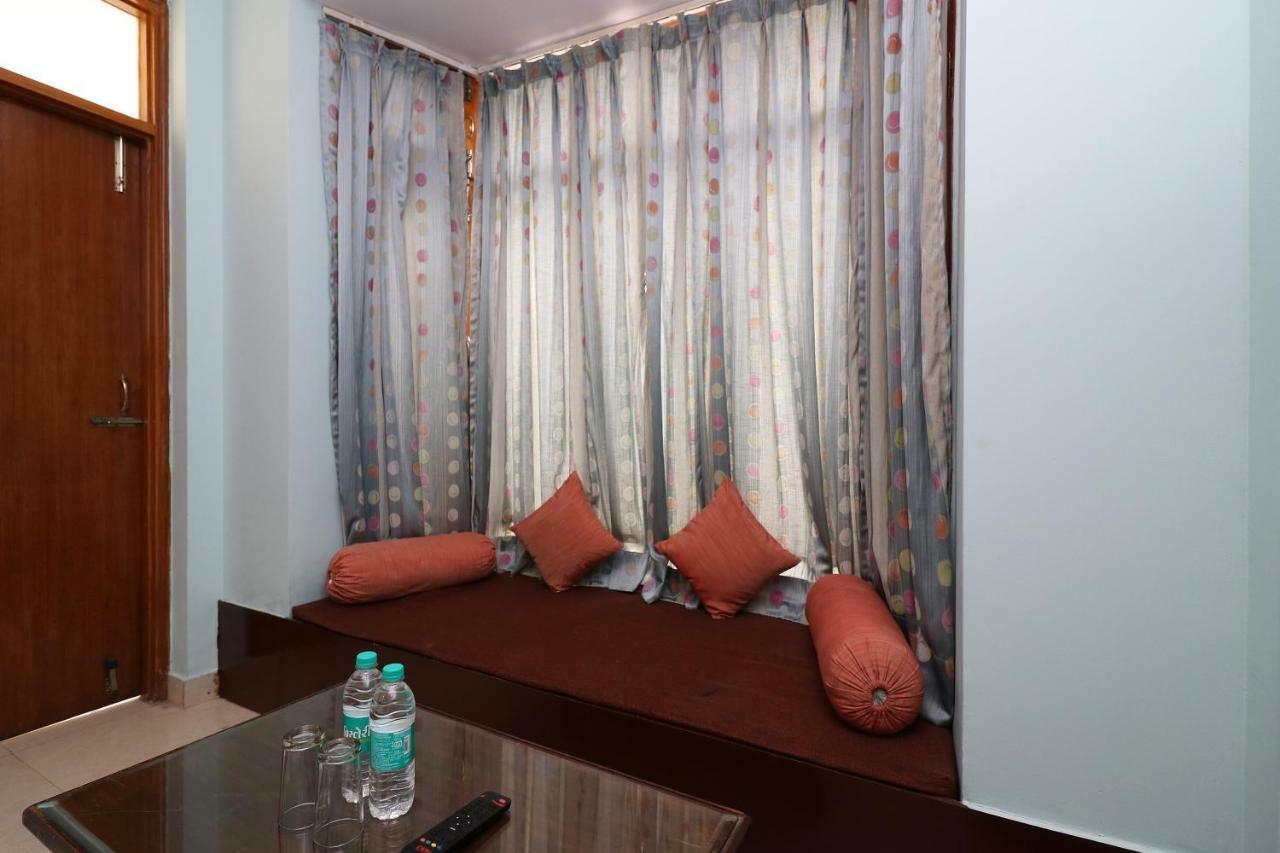 Oyo 19024 Majestic Oak Bush Hotel Mussoorie Luaran gambar