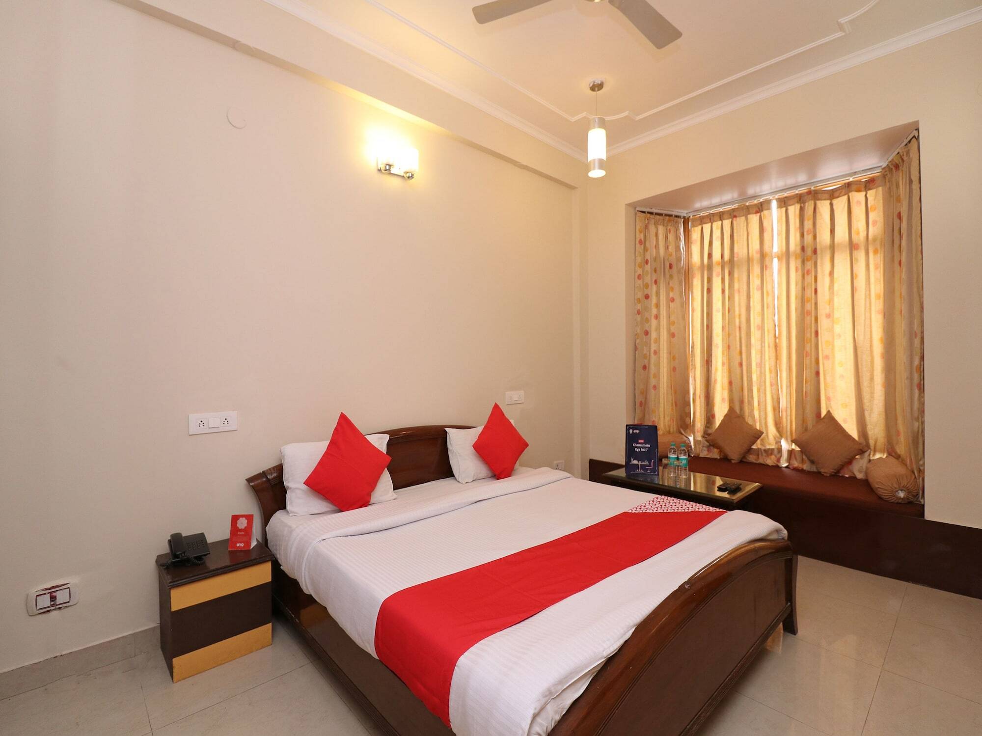 Oyo 19024 Majestic Oak Bush Hotel Mussoorie Luaran gambar